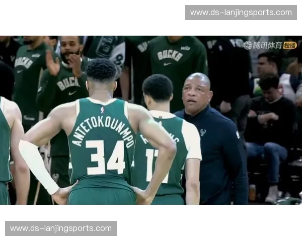 雄鹿里弗斯进攻组织混乱 字母哥缺阵下未能建立有效进攻体系